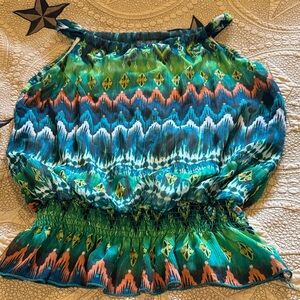 Colorful Women's Blouse with Patterned Design